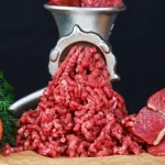 Neljalt kokalt küsiti, kuidas kõige paremini hakkliha valmistada: kõik ütlesid sama asja. neljalt-kokalt-kusiti-kuidas-koige-paremini-hakkliha-valmistada-koik-utlesid.webp.webp